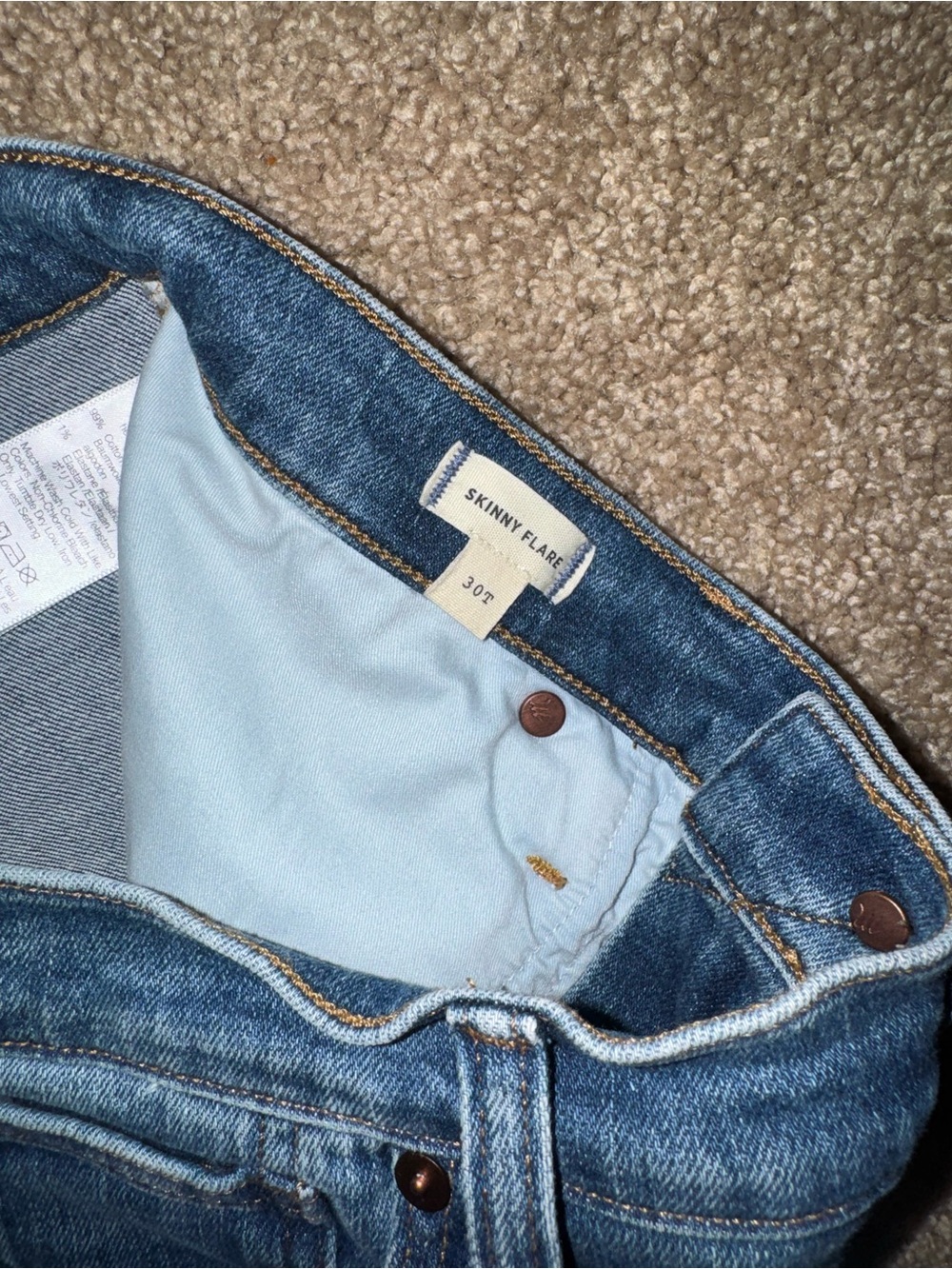 Madewell Dark Blue High-Rise Flare Jeans - Picture 4 of 5